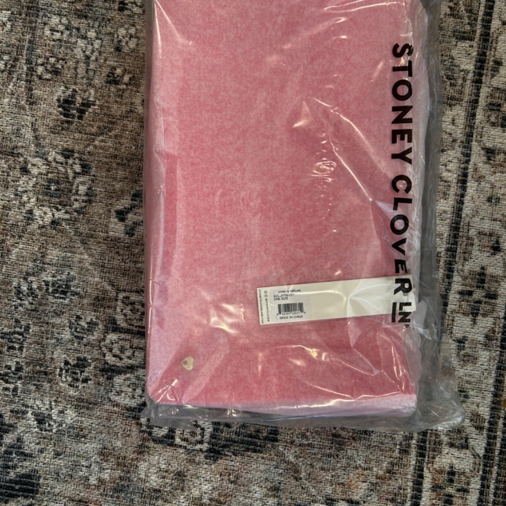 Stoney Clover Lane Bubble Gum Jelly Tote bag- NWT - Picture 8 of 8